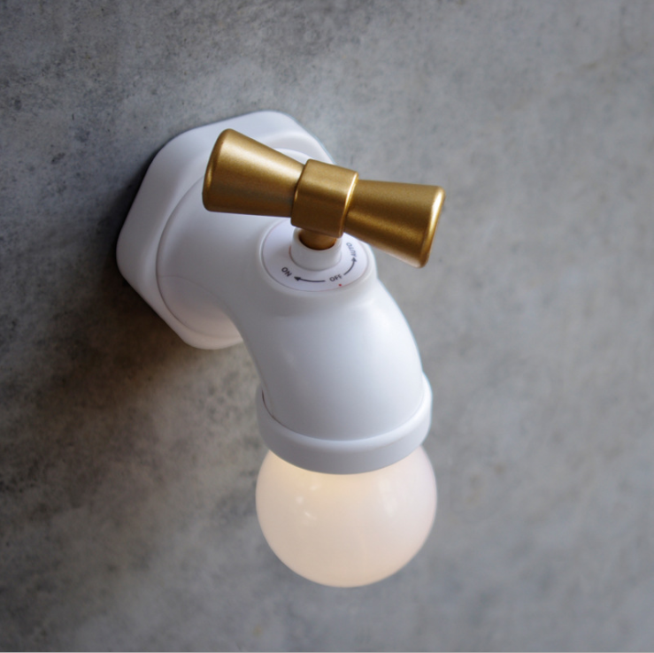 Lámpara Nocturna LED con Diseño de Grifo